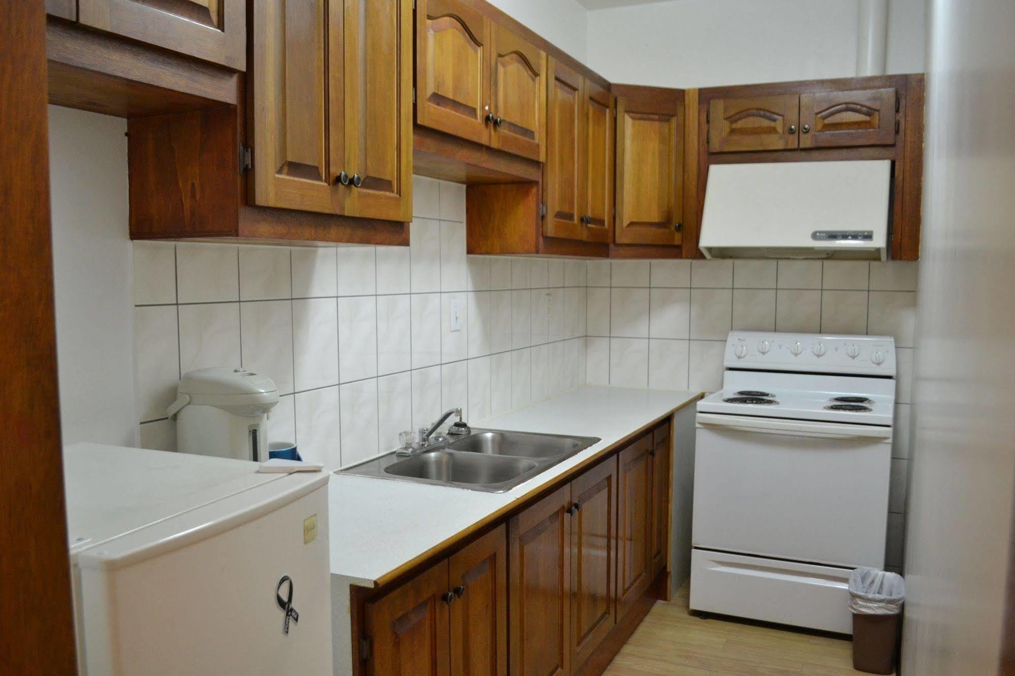 Hotel West Plaza Malakal à Koror Extérieur photo